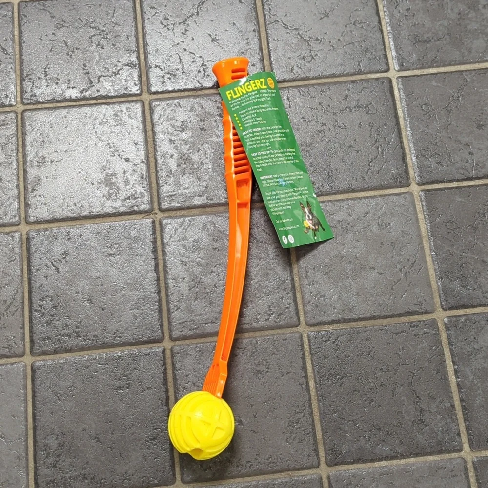 Flingerz dog toy NEW!